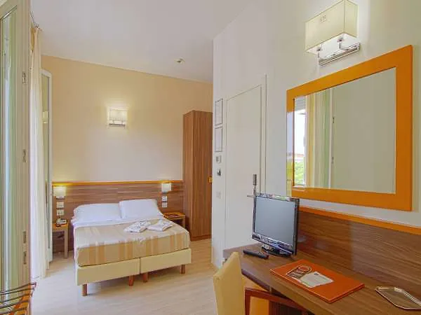 Michelangelo מלון מילאנו מריטימה