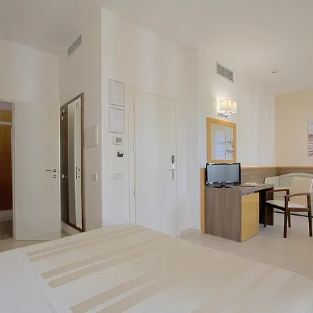 Hotel Michelangelo 4*