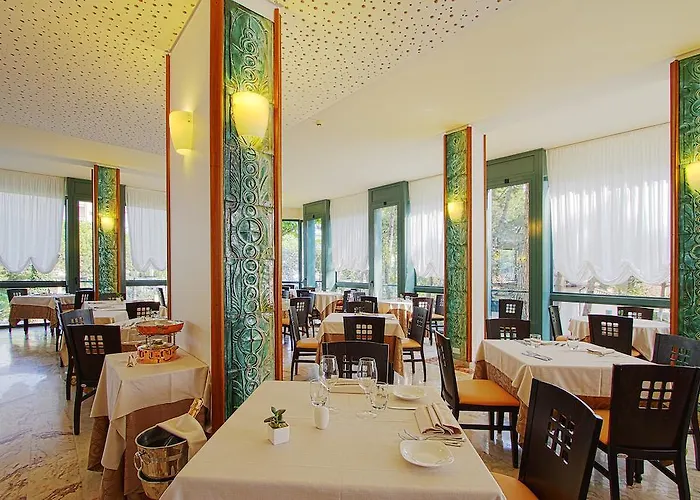 Michelangelo Hotel 4*